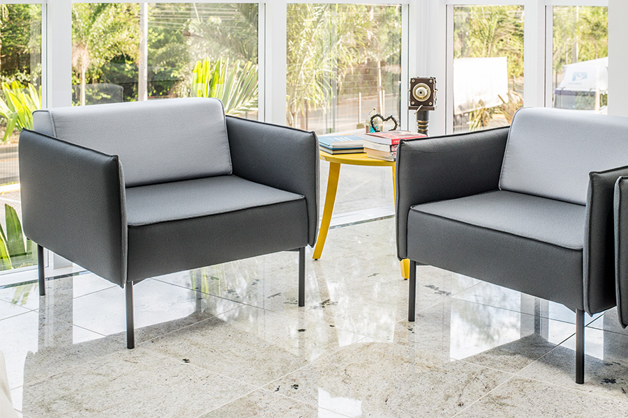 Slim | Áreas de estar social | Sofás uno