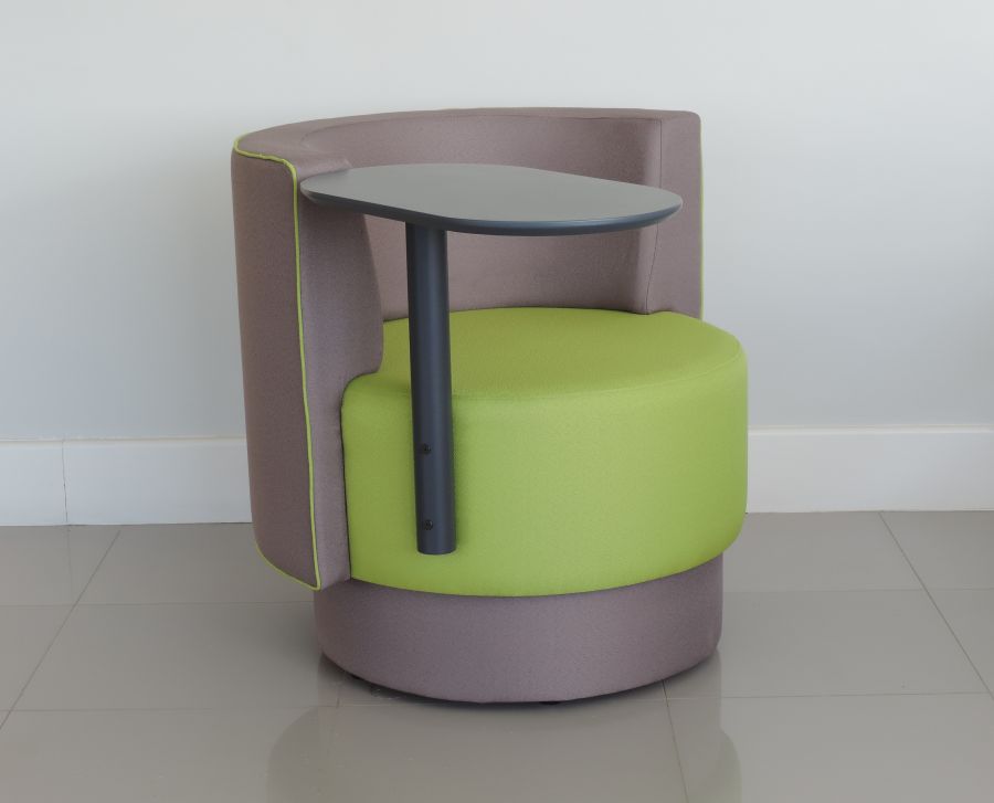 Shiitake | Poltrona com Prancheta